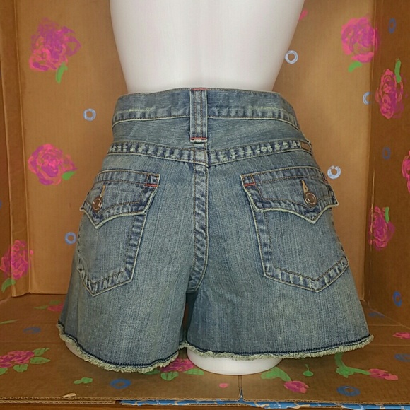 Victoria Secret London Jeans Distressed Shorts 14 - Picture 2 of 8